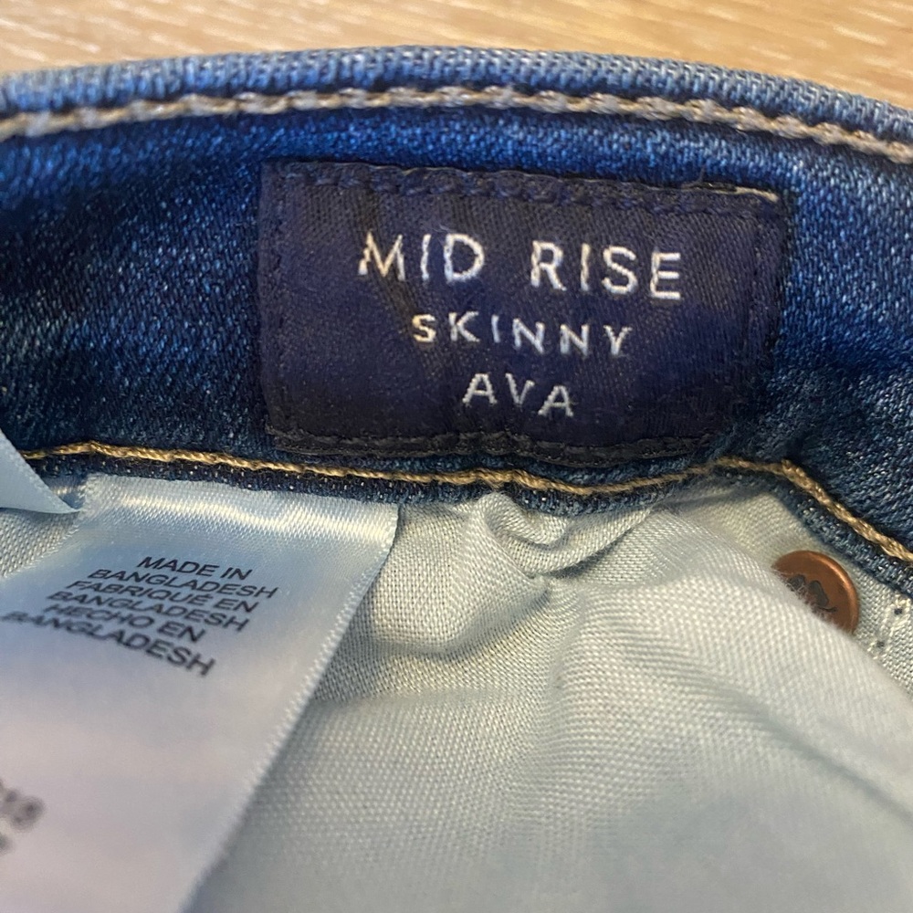 Lucky Brand Women’s Jeans Mid Rise Skinny Ava Size 6/28 Medium Wash - Picture 4 of 8